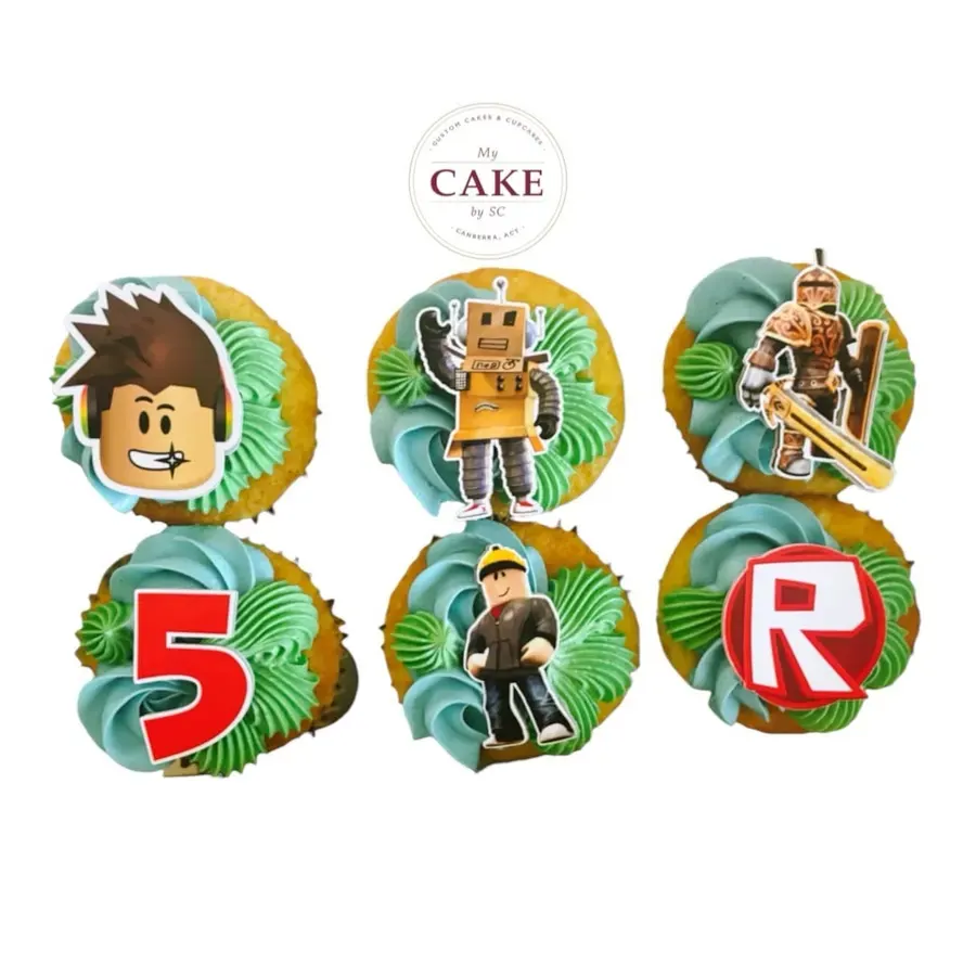 Six themed cupcakes