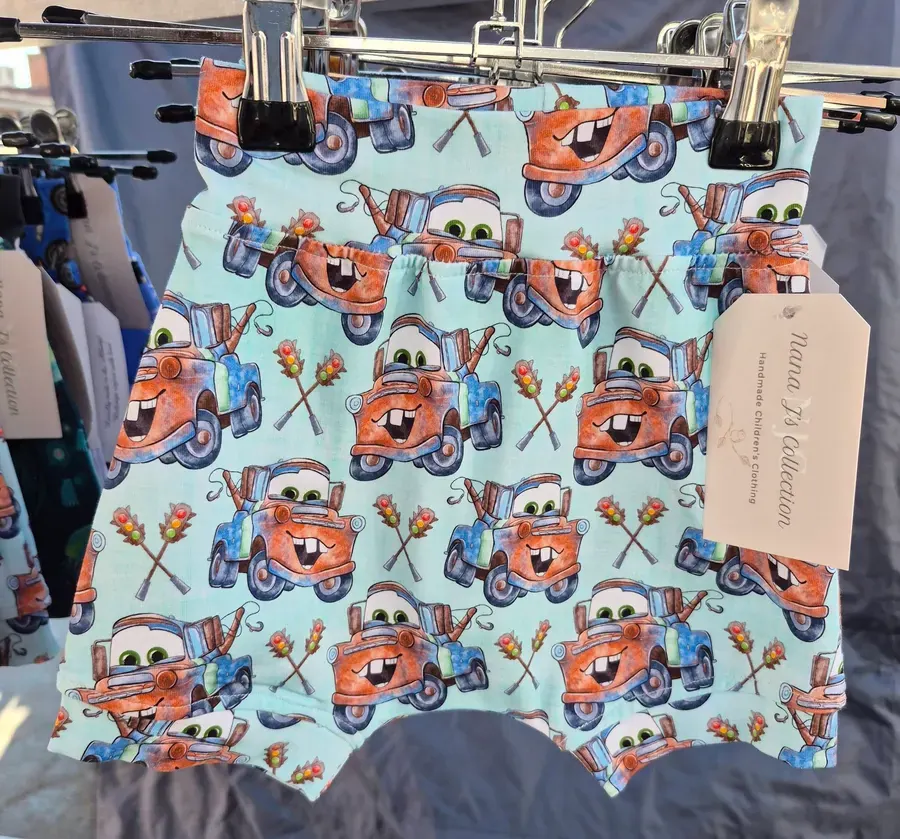 Car print harem shorts